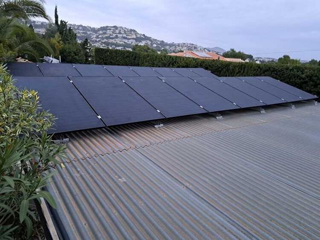 paneles solares en Teulada